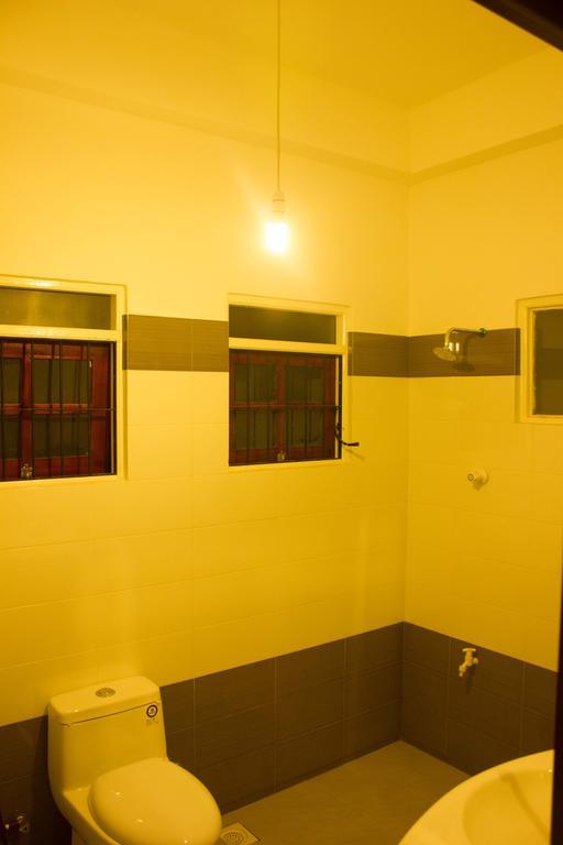 Hotel Senora Kataragama Rum bild