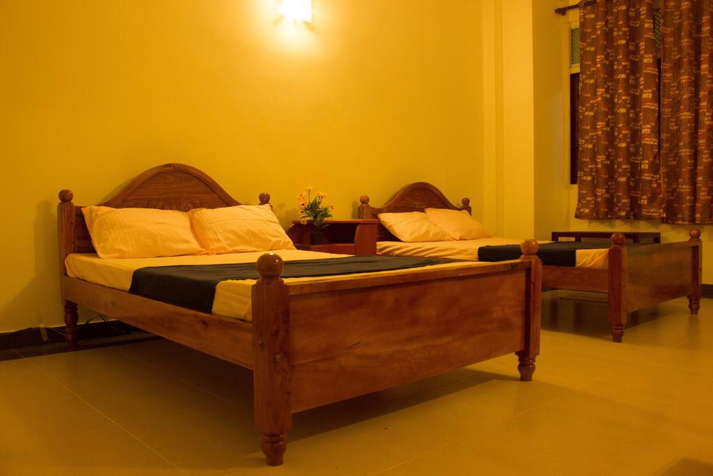 Hotel Senora Kataragama Rum bild