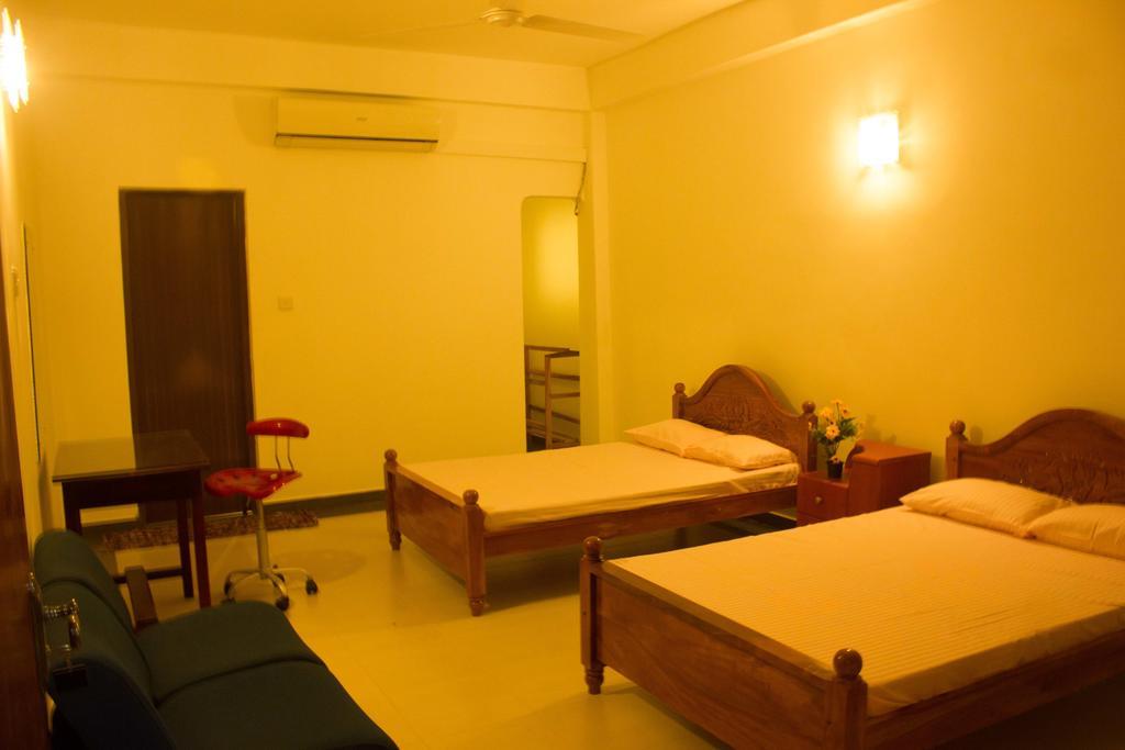 Hotel Senora Kataragama Rum bild